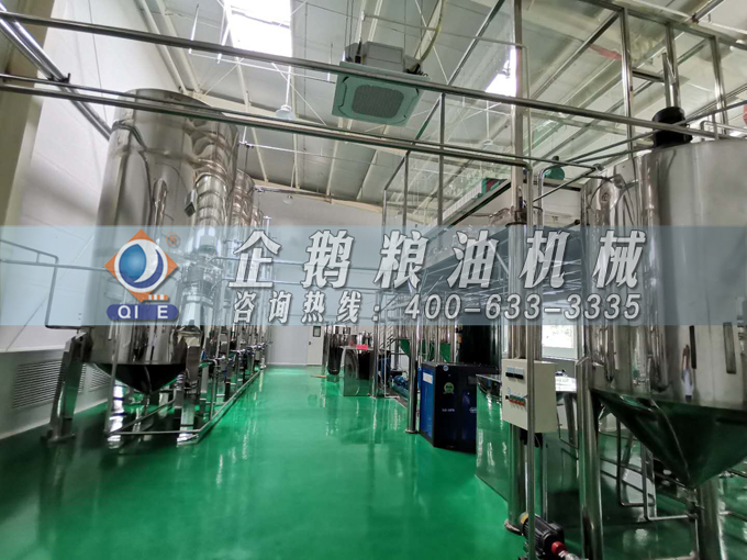 企鵝牌茶籽油雙螺桿榨油機(jī)，用心制造獲得客戶認(rèn)可(圖5)