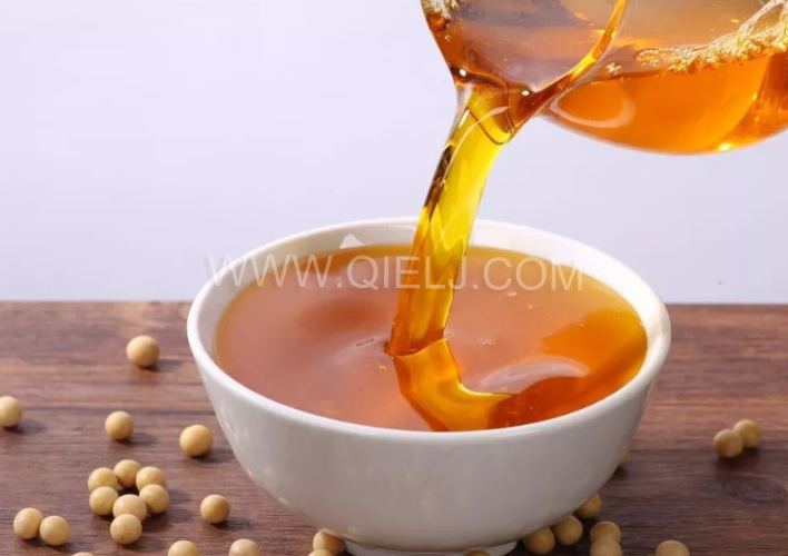 大豆油精煉加工設(shè)備，企鵝優(yōu)化工藝降低生產(chǎn)成本(圖1)